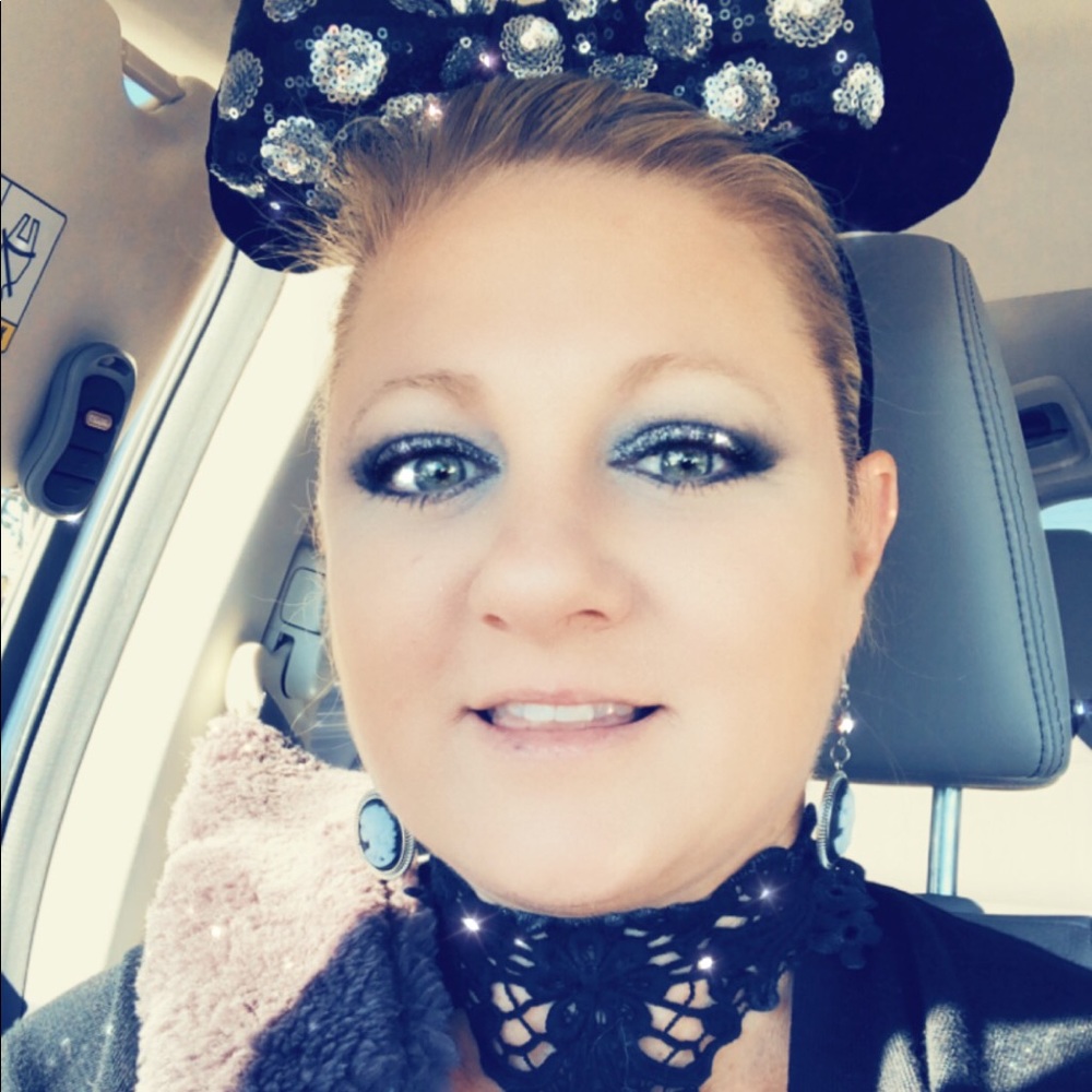 Meet your Posher, Thra